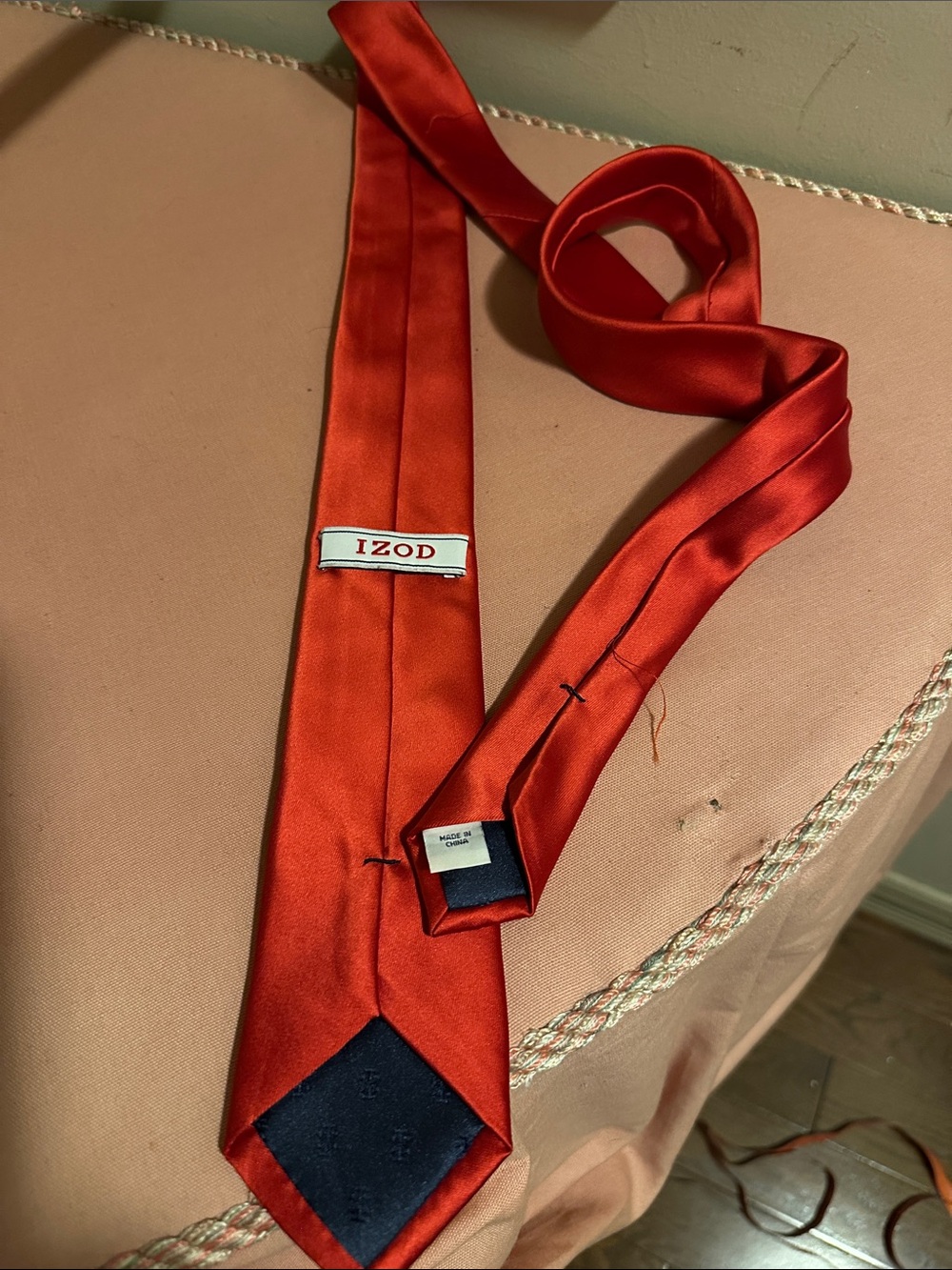 Izod Vibrant Red Satin Tie